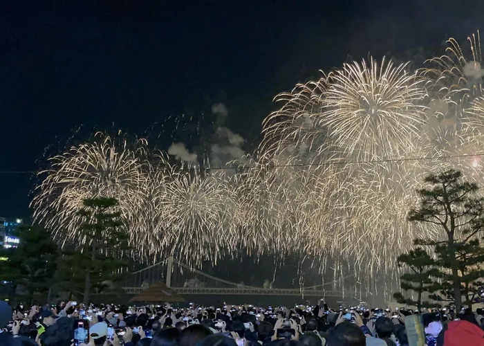Gwangalli 1min #2br #couple #family #drone Show #fireworks Spot #busan #golden #영화제 #골든 3* 부산광역시